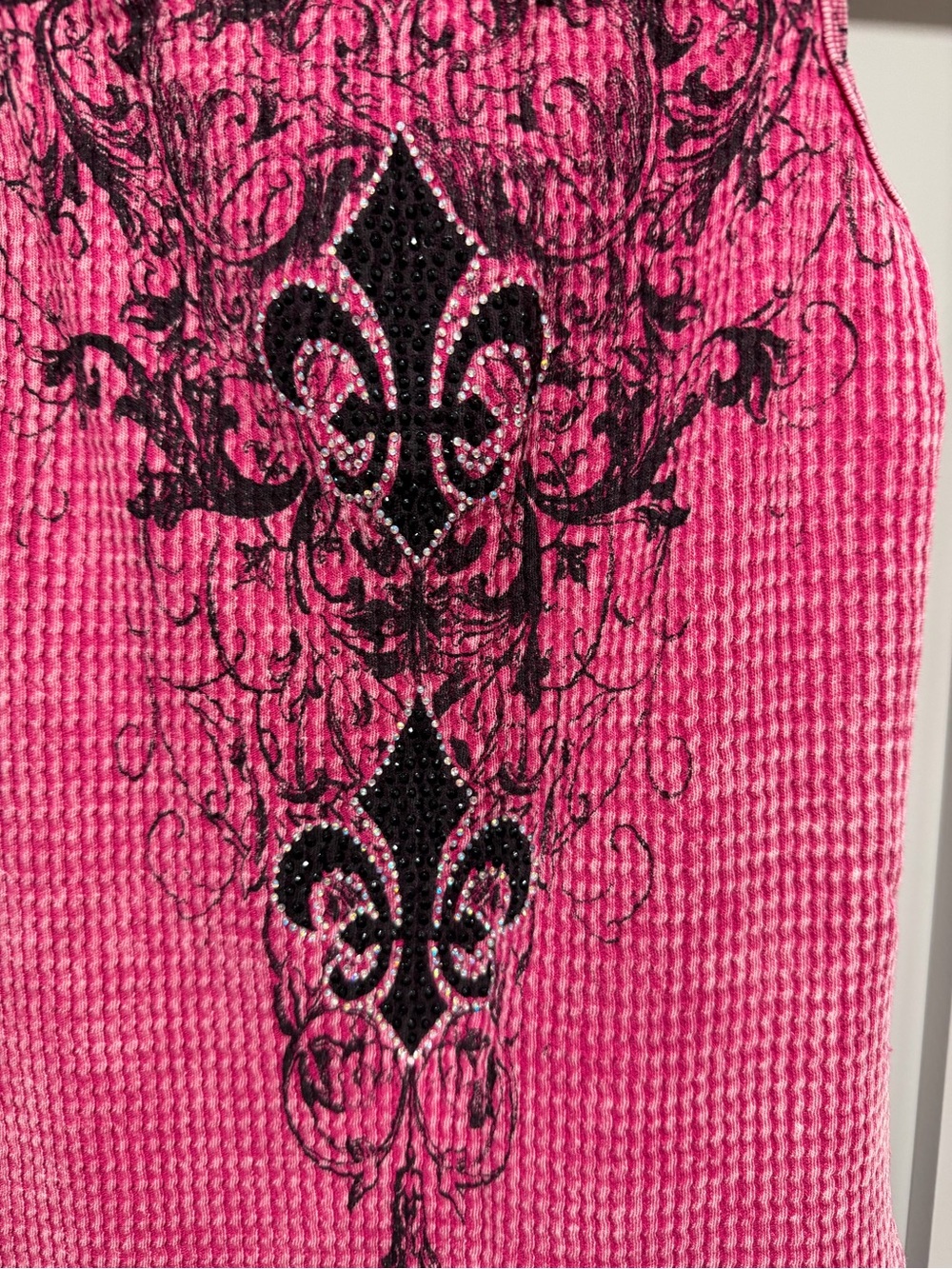 Bling Rider Hot Pink Tank with Black Wing Graphic - Picture 4 of 8
